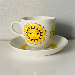 Vintage Arabia Finland coffee cup and saucer named “Mars&quot; by Esteri Tomula - Made in Finland