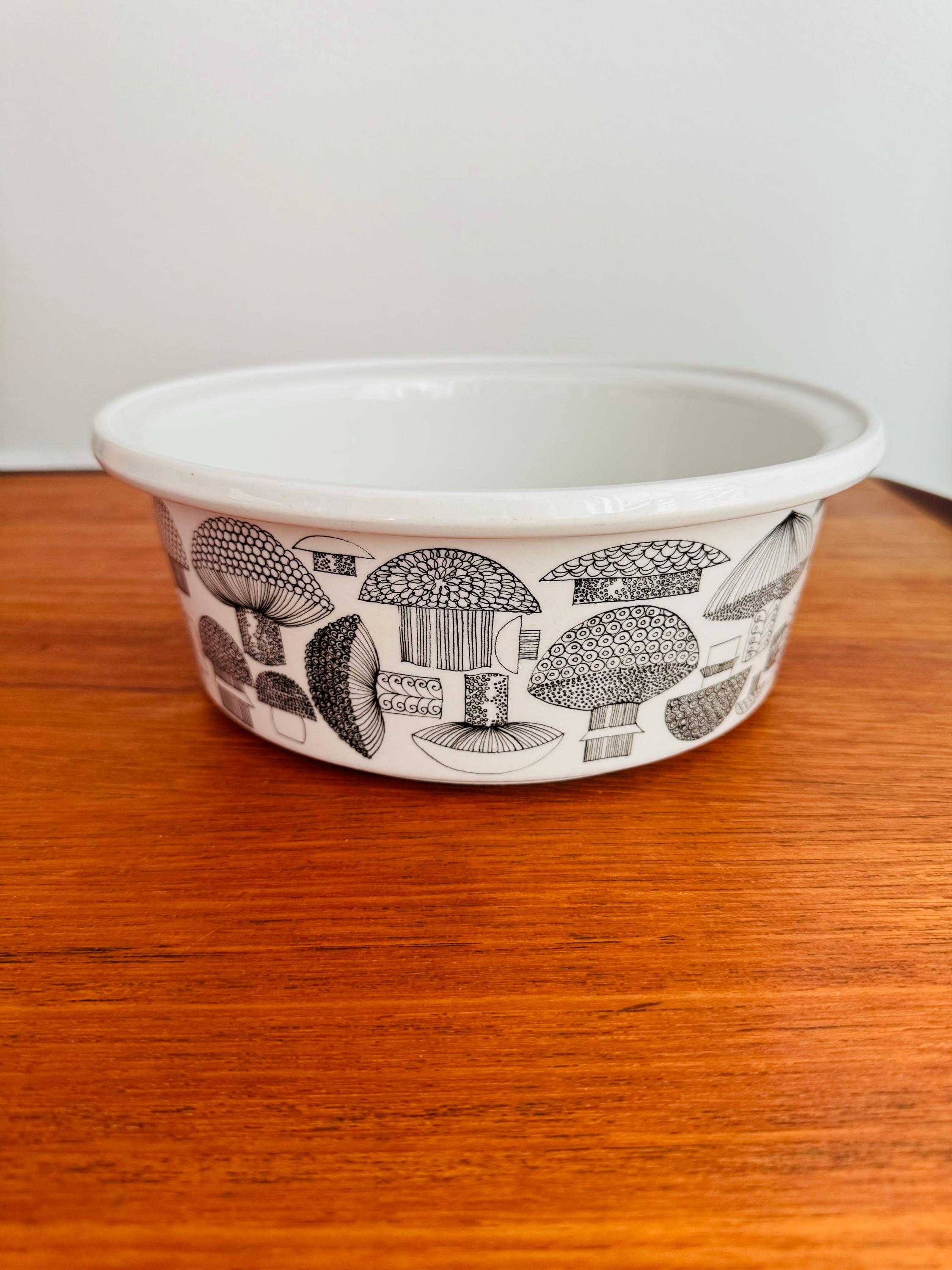 Super Rare/ Collectible Vintage Arabia “tatti” Mushroom Container