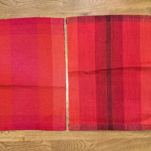 Vintage Helmi Vuorelma Hand Woven linen table  tablet set of 2, 1960, made in Finland