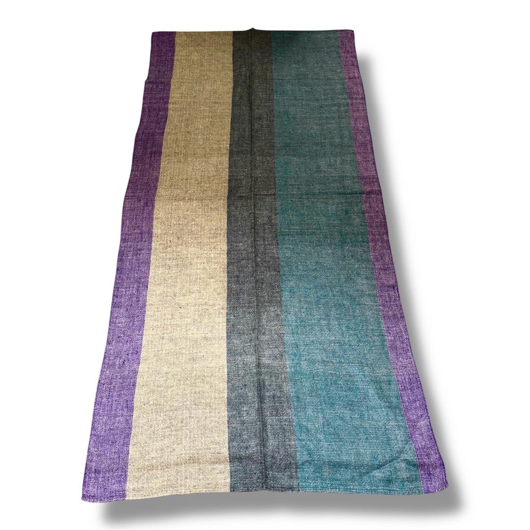 Beautiful Vintage Helmi Vuorelma Hand Woven Table Cloth With Tag 1960 beautiful-vintage-helmi-vuorelma-hand-woven-table-cloth-with-tag-1960
