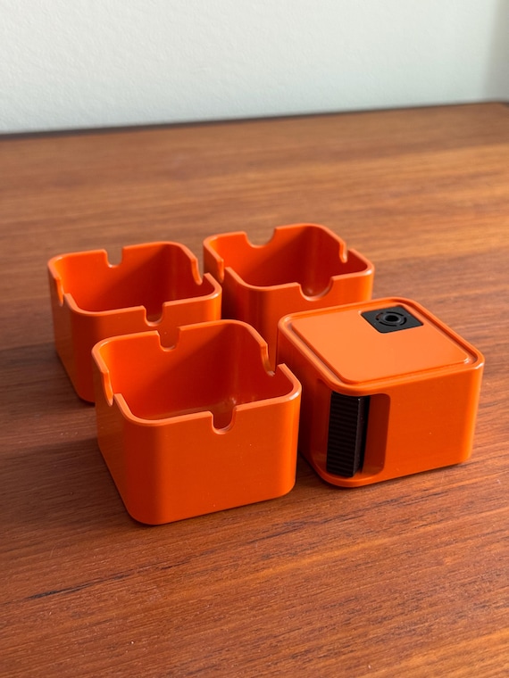 With Original Package Consul Quadro Set Design by Florian Seiffert