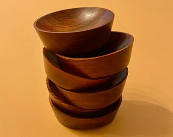 6 vintage teak serving small dishes, made in Scandinavia