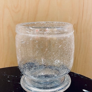 Kaj Franck Sargasso vase, nuutajärvi, 1966, Made in Finland. Turned mould blown soda bubble glass with Signature