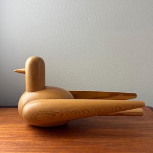 Collector’s item / A big vintage Aarikka wooden birds sculpture with sign Aarikka Finland , Made in Finland, 1970s