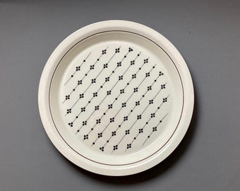 Vintage Arabia Finland huge service plate named "Kartano" by Esteri Tomula,1970s