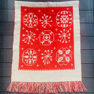 Joyful vintage Finnish woolen tapestry  (Täkänä ),handmade in Finland in 1960s