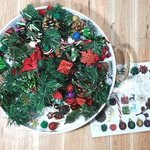 Natale cerca e trova, cerca e trova contenitore sensoriale, contenitore sensoriale natalizio, Natale I Spy, contenitore sensoriale, I Spy contenitore sensoriale / abbinamento