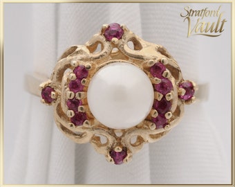 Vintage ~ Ladies Pearl & Ruby Ring ~ 10K Yellow Gold ~ 6.5mm Natural Cultured Pearl ~ Genuine Round Faceted Rubies ~ STR21043