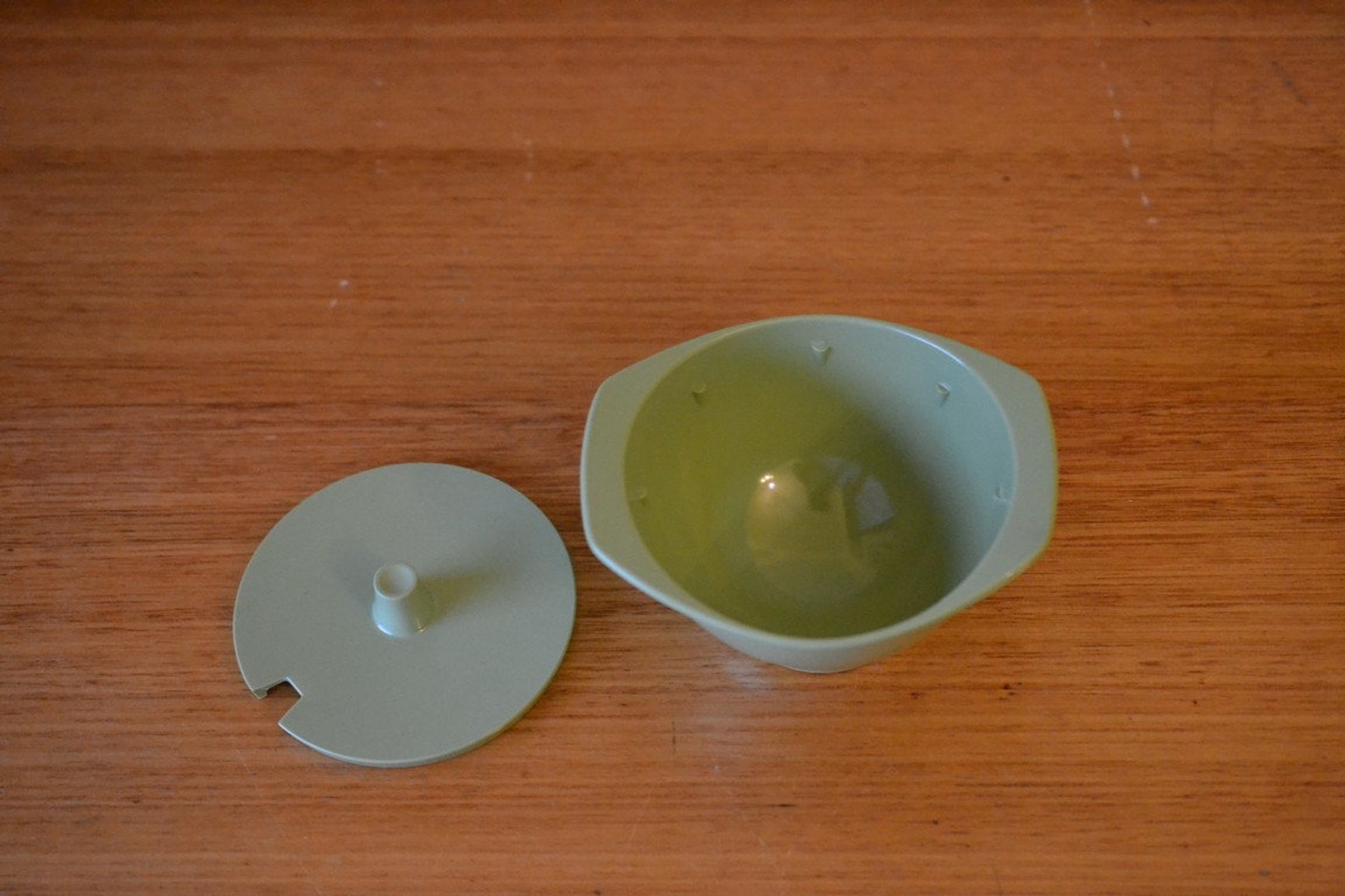 Vintage Bessemer green plastic sugar bowl lid condiment BYLBT Etsy