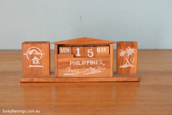 Vintage Wooden Desk Calendar Pen Holder Office Display Etsy