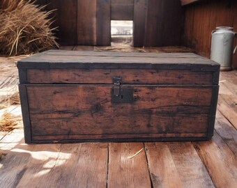 Antique vintage wooden blanket chest trunk box metal -pick up only! Tasmania