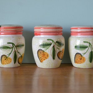 Vintage 3 x ceramic Kitchen canisters Italy Strawberries (P & Pt) 1WTPL