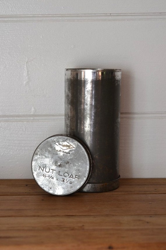 cylinder cake tin