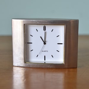 Vintage portable metal  travel clock YLBT12