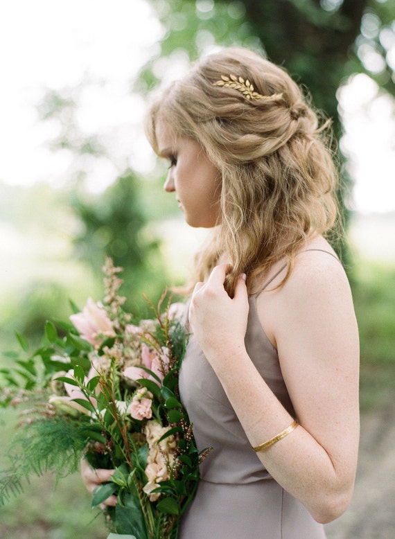 Grecian Leaf Hair Comb Bridal Headpiece Greek Goddess Head Etsy