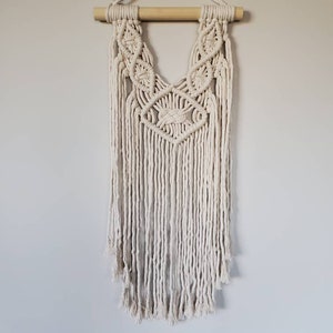 Macrame | Wall Hanging | Wall Decor | Nursery Decor | Boho Decor
