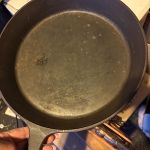 Field company cast iron no. 10 Skillet