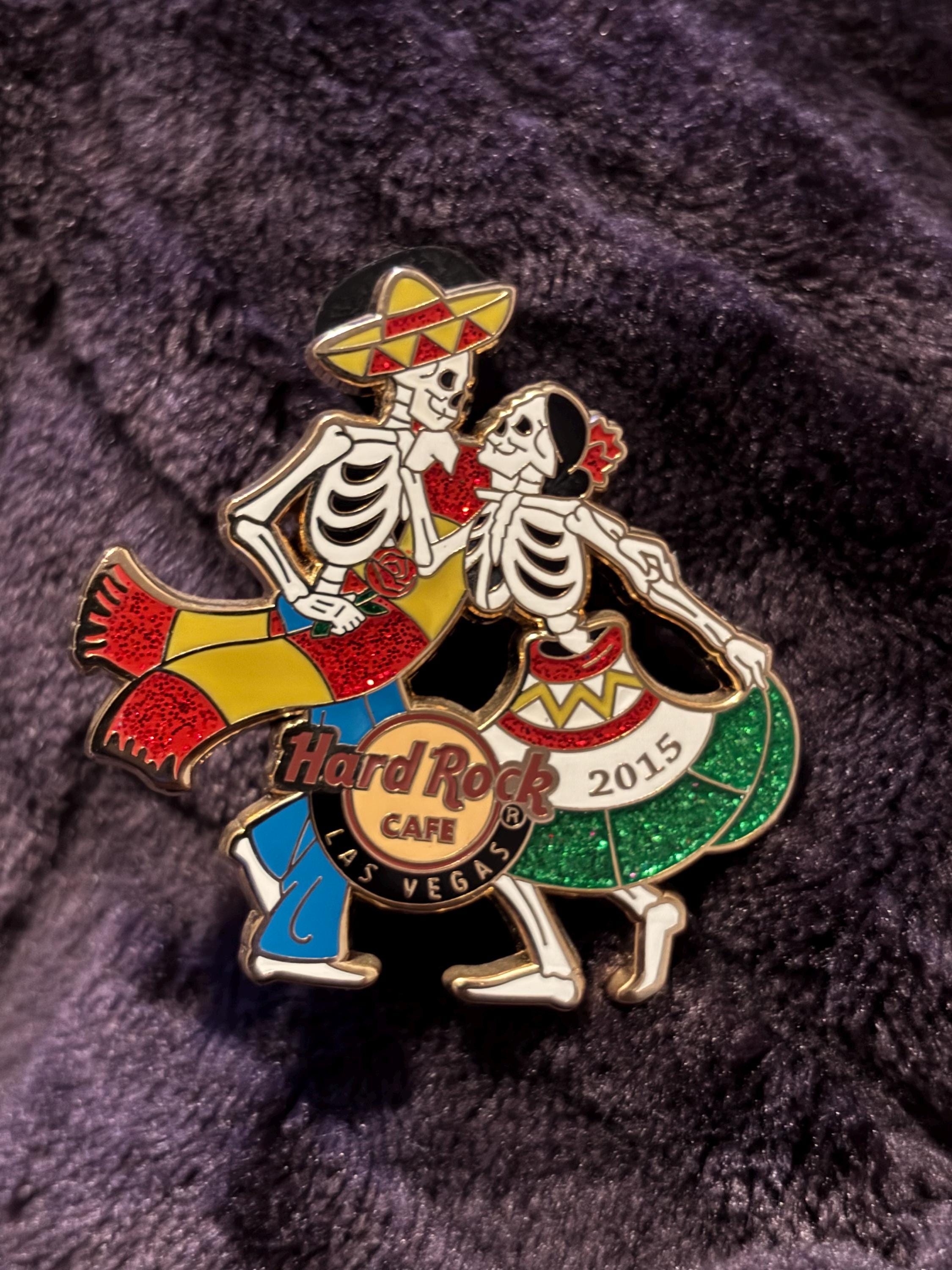 海外限定ハードロックカフェラスベガスエイリアンピンバッジHardRockCafe 2015 デ ロス ムリトス ハード ロック カフェ ラスベガス ピン - Etsy 日本
