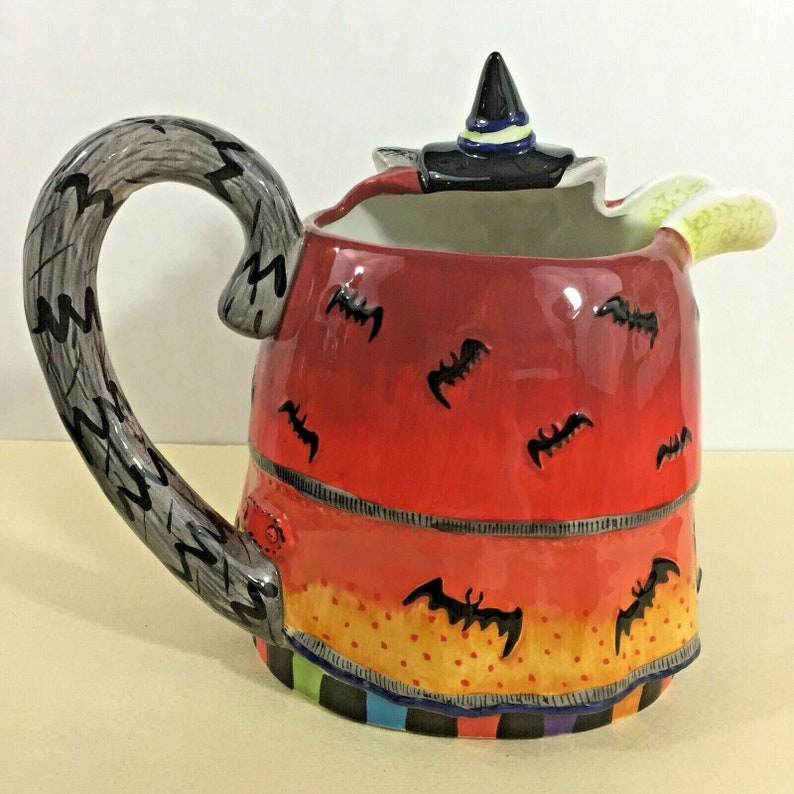Kitty Witches Pitcher, Fitz and Floyd , Halloween, cat, witch, witch hat, bats, cape, collectable, ceramic, holiday, decoration image 5