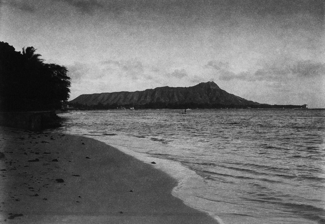 HAWAII looking back ハワイの歴史　本　雑誌　写真集 HAWAII looking back ハワイの歴史 本 雑誌 写真集 HAWAII