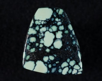 Spinnennetz Variscit Freeform Cabochon