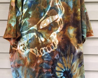 Men's 2XL, Batik Skull , Tie Dye T-shirt, watercolor