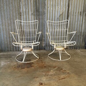 Midcentury Outdoor Chairs / Homecrest / Pair of Chairs / Vintage Outdoor Furniture / 1960s / Swivel Chair / Vintage Furniture