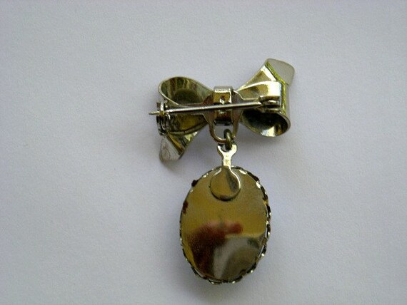 Vintage Moonstone Pin with Silver Finish Bow - image 3