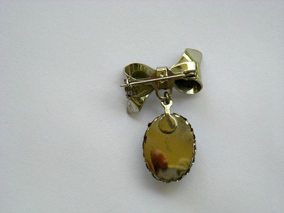 Vintage Moonstone Pin with Silver Finish Bow - image 4