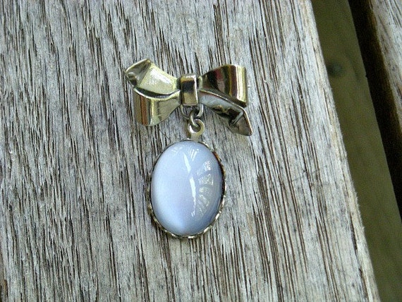 Vintage Moonstone Pin with Silver Finish Bow - image 1