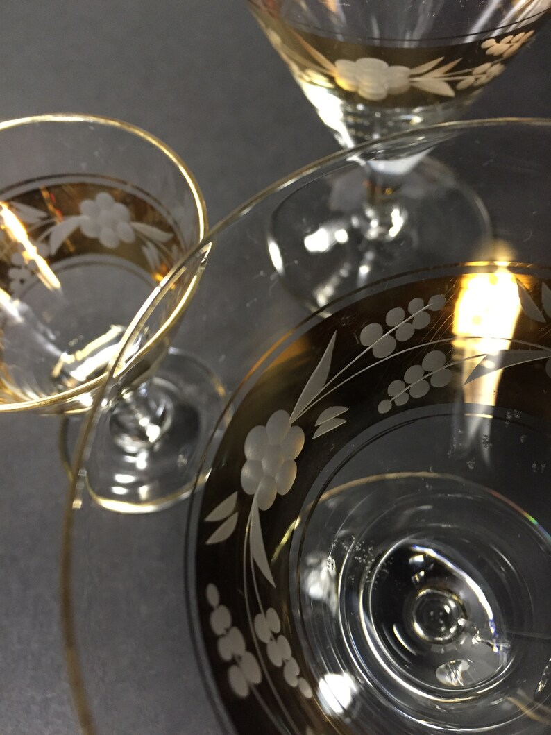 50's Crystal Wine Glasses Gold Band Ornate Detail Set of Etsy