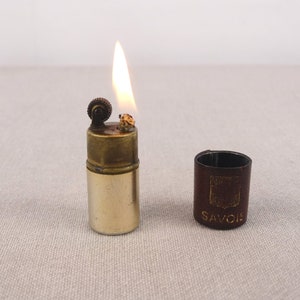 Savoie Feuerzeug, Vintage Feuerzeug, Lippenstift Feuerzeug, Schlauchfeuerzeug, Petrol Feuerzeug, Fackelfeuerzeug, Pfeifenfeuerzeug, Kapselfeuerzeug, Flare Feuerzeug