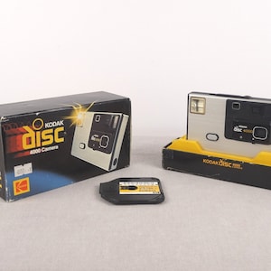1980, Kodak Disc 4000 Camera, Vintage Kodak Camera, Pocket Camera, Photo Camera, Vintage Disc Camera, Flash Camera, Photographer Camera