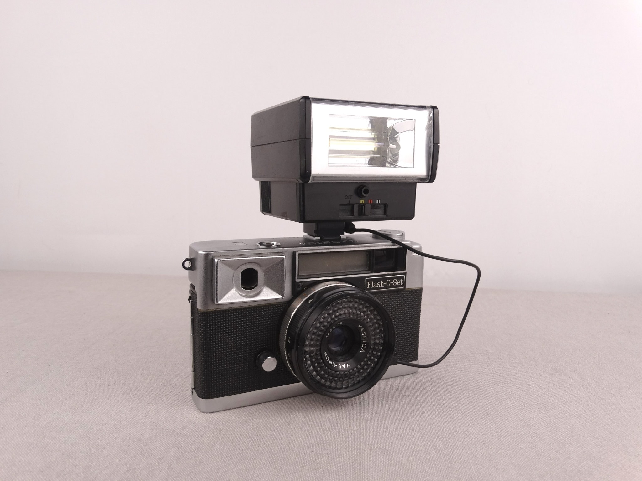 1961, Yashica Flash O Set Camera, Yashica Photo Camera, Japan Camera, Vintage Camera, Viewfinder Camera, Old 35mm Camera, Retro Film Camera - Etsy 1961, Yashica Flash O Set Camera, Yashica Photo Camera, Japan Camera, Vintage Camera, Viewfinder Camera, Old 35mm Camera, Retro Film Camera - Etsy