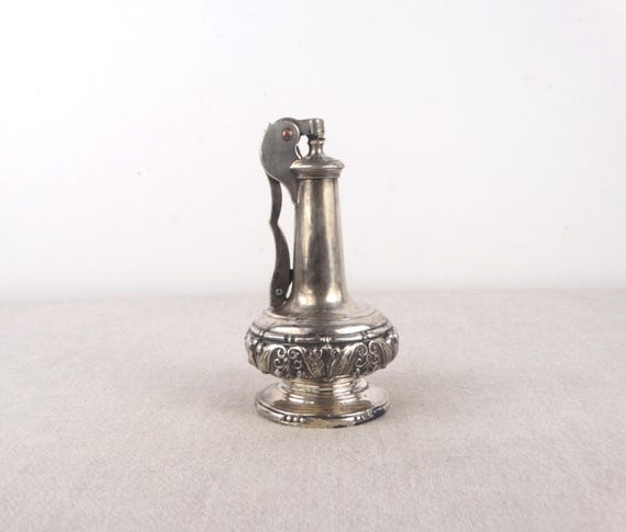 Silver Table Lighter, Ronson Decanter Deluxe Lighter, Art Deco