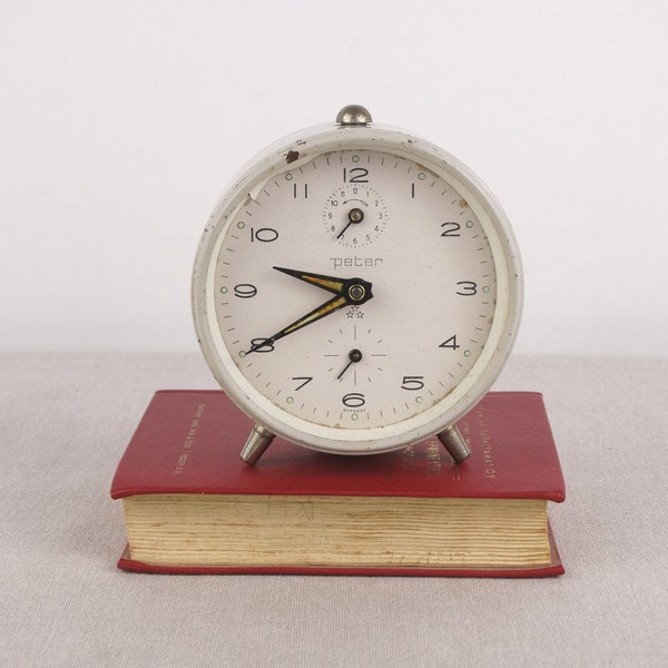 Working Peter Clock, Vintage Timepiece, Manual Winding Clock, Retro Alarm Clock, Night Clock, Table Clock, Bedroom Clock, Desk Clock, Clock