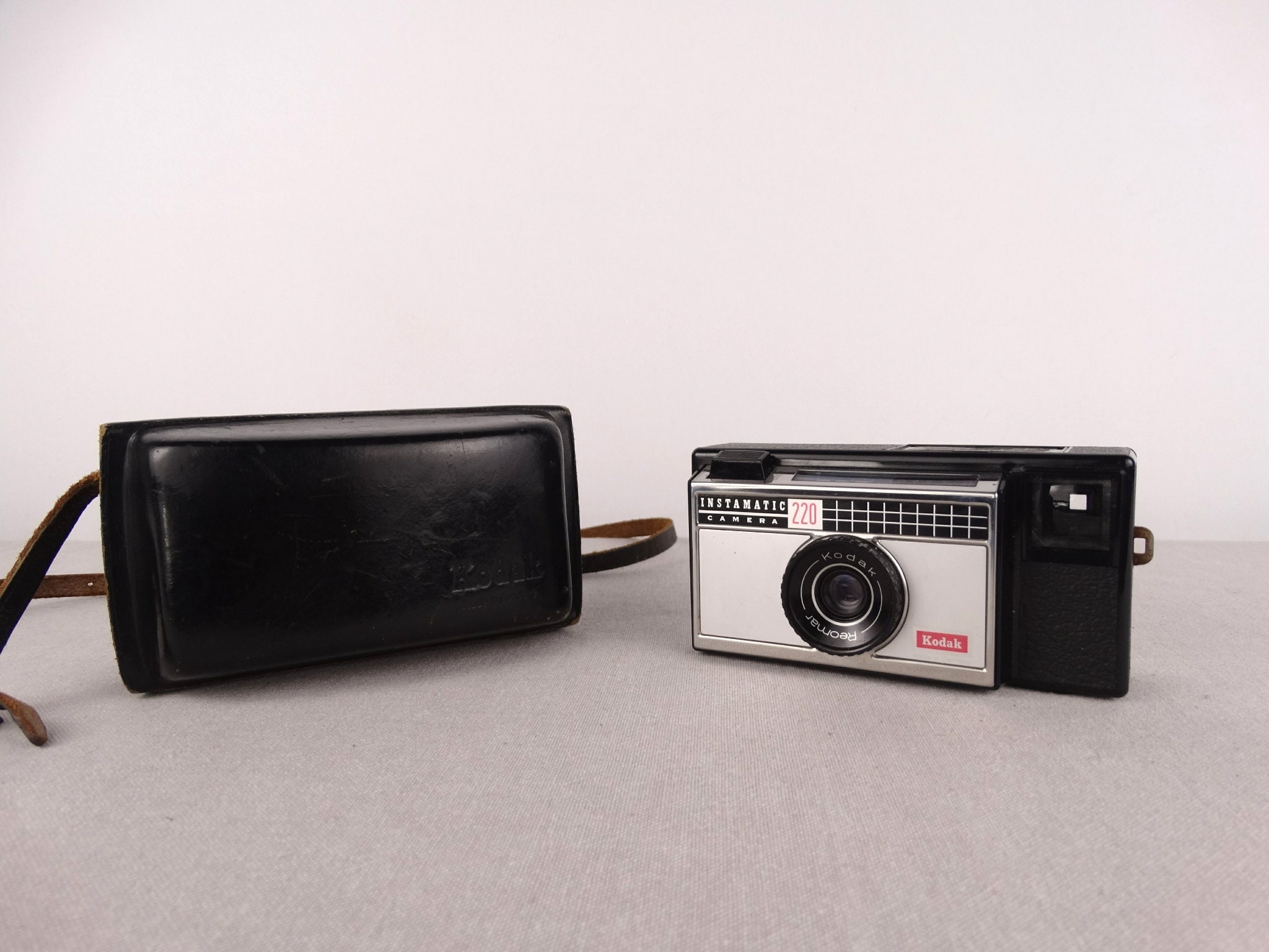 コダック インスタマチック 220 カメラ、古いフィルムカメラ、写真