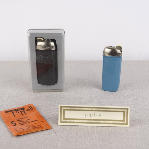 Ensemble de deux, Poppell Duet Lighters, Poppell Lighter, Briquet à gaz, Briquet fumant, Briquet jetable, Briquet de poche, Vieux briquet, Poppell