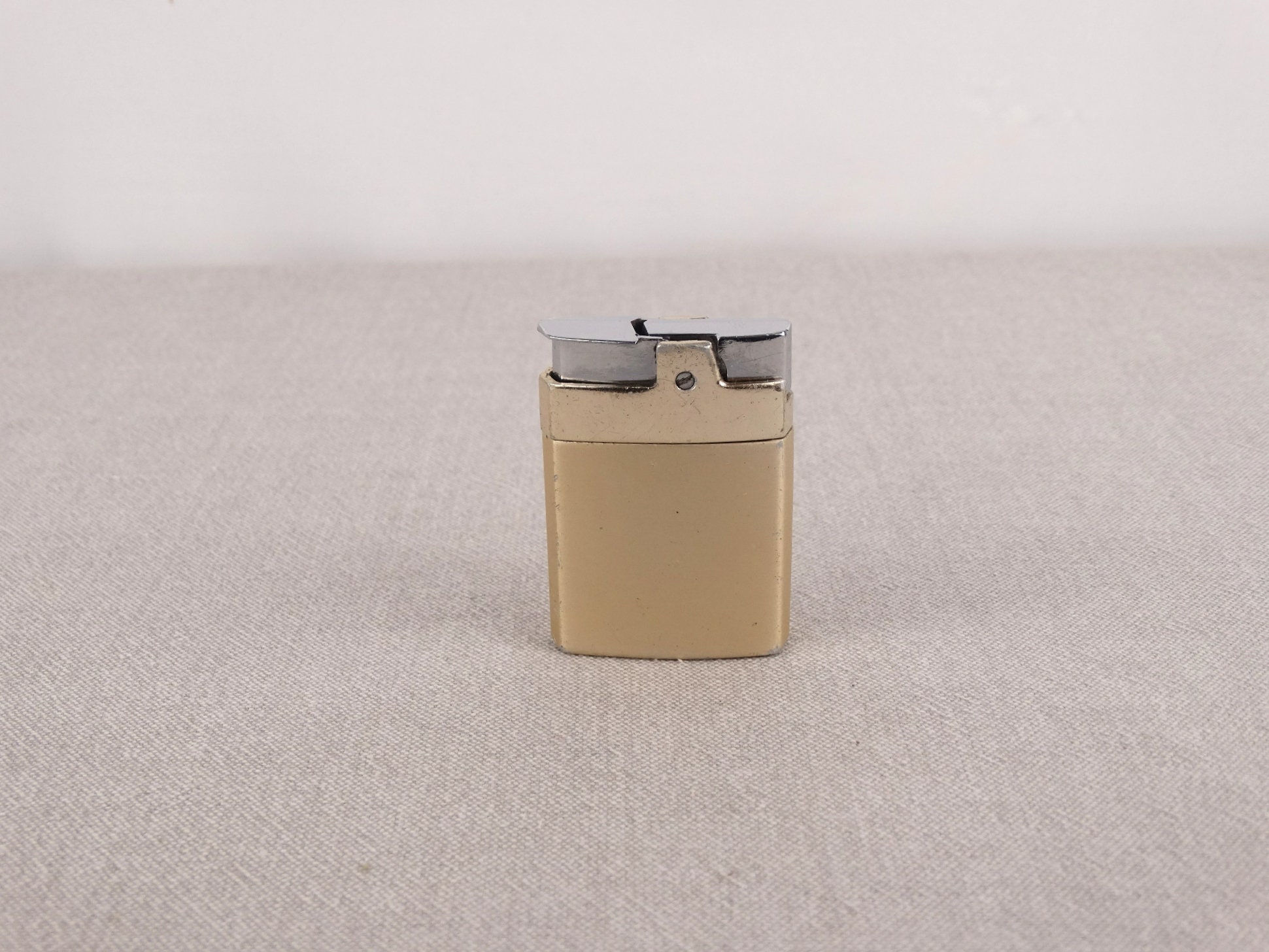 Ronson Rover Lighter, Vintage Ronson Lighter, Petrol Lighter Ronson Rover Lighter, Vintage Ronson Lighter, Petrol Lighter