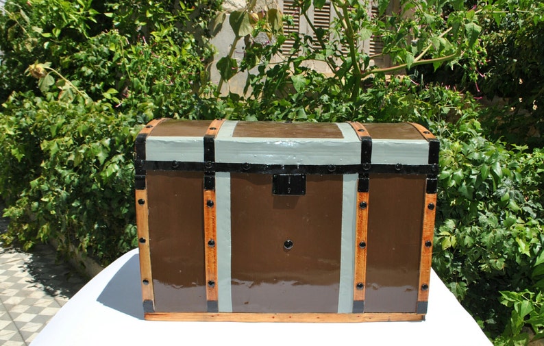 Cofre de tronco restaurado tronco de almacenamiento antiguo | Etsy