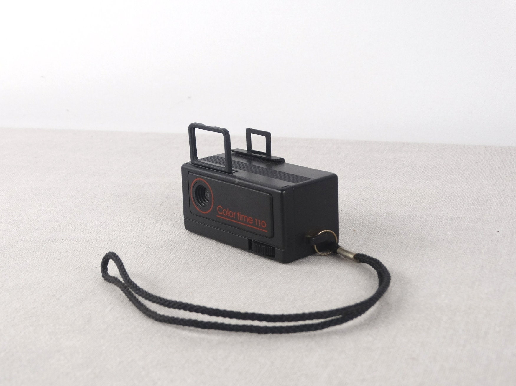 Mini Caméra Mikona 110 Radiola Collection 1980 VTG 100/400 ASA