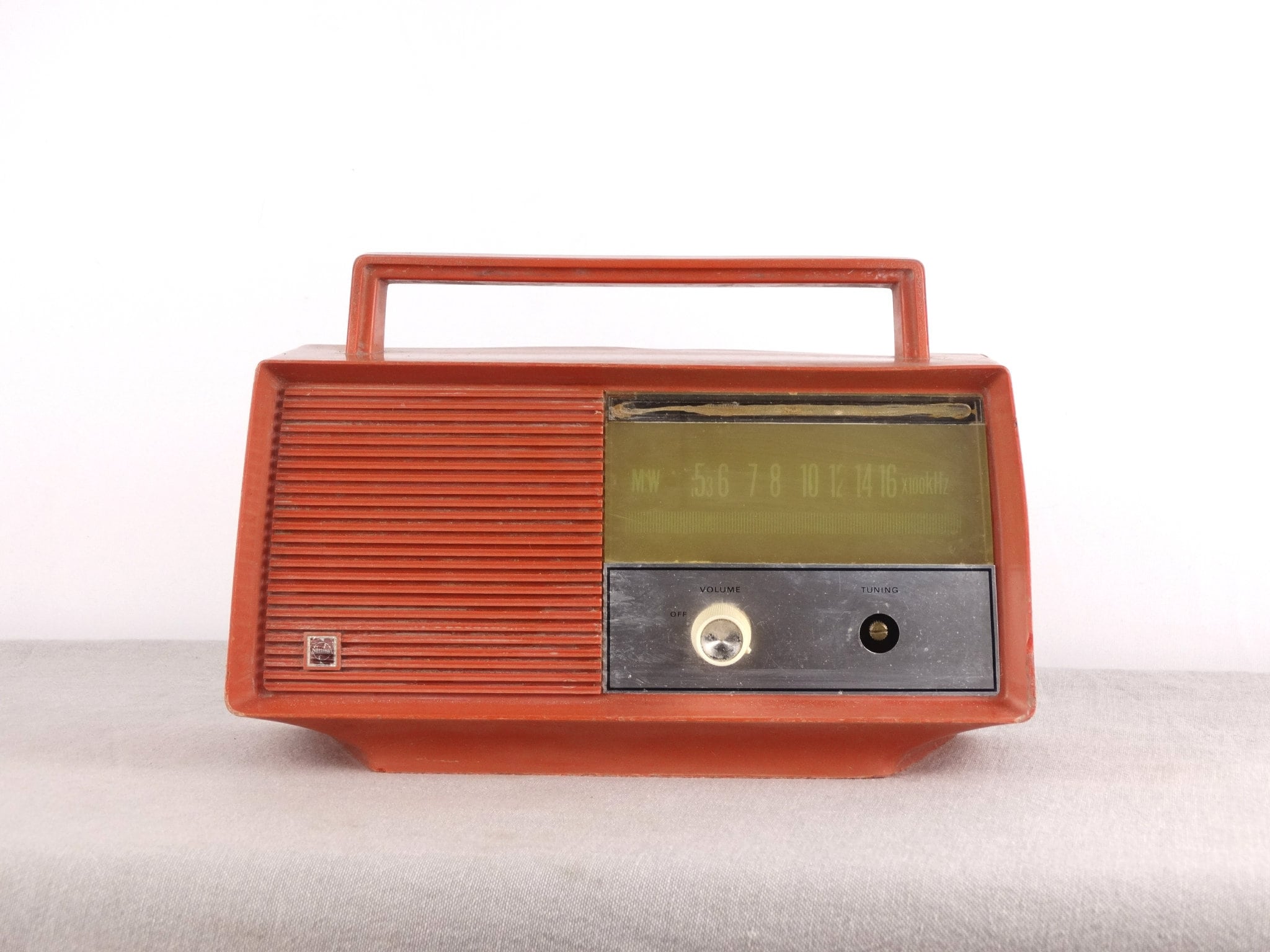 National Radio, Panasonic Radio, Transistor Radio, Antique Radio, Old  Electronic Radio, Radio Tuner, Portable Radio, Red Radio, Old Radio