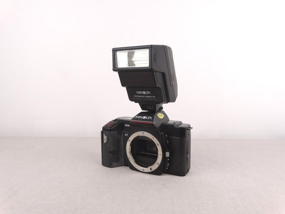 Minolta 5000 AF Camera, Minolta 2800 AF Flash, Vintage Photo