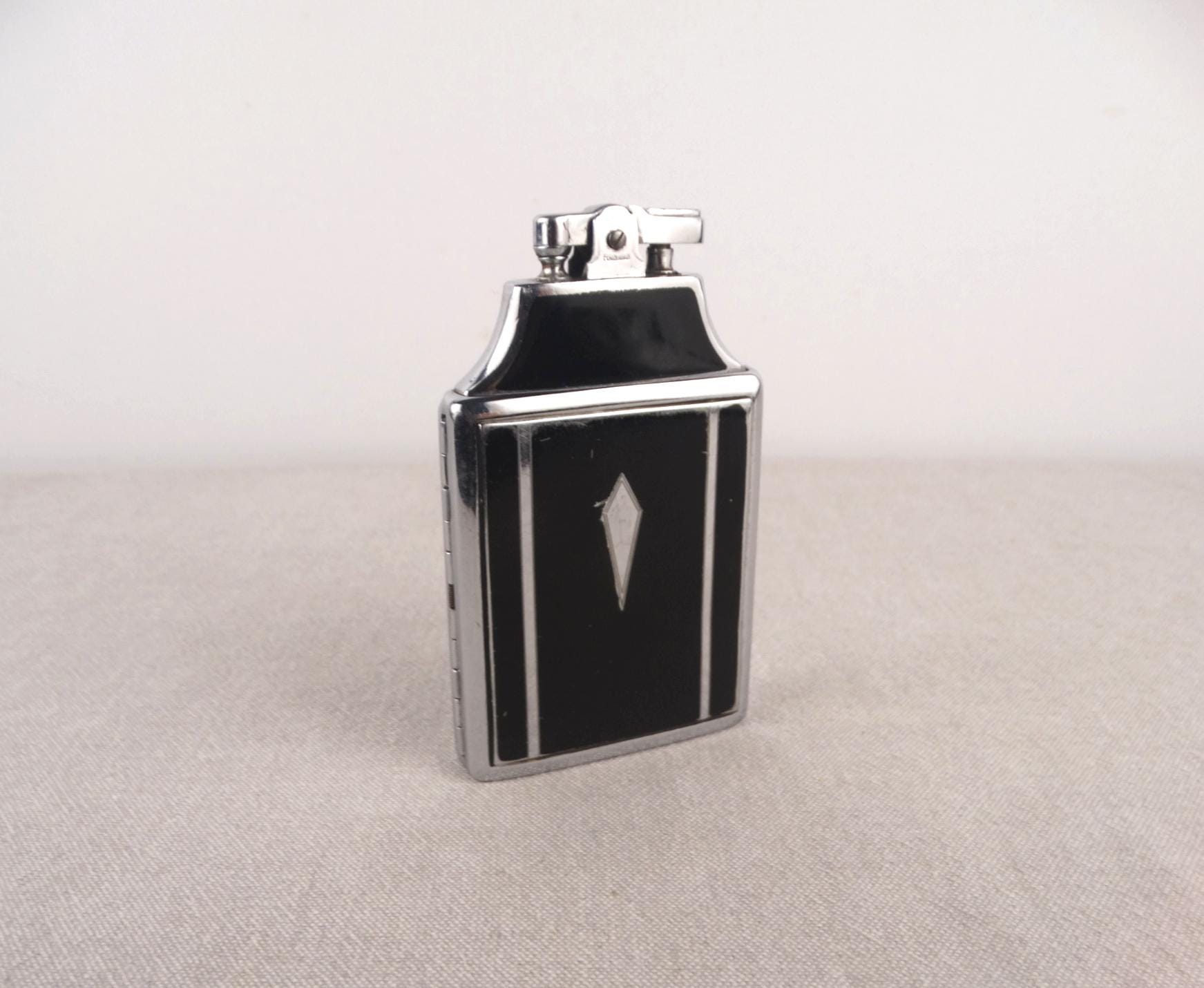 vintage ronson cigarette case lighter Vintage Ronson Mastercase Lighter, Ronson Cigarette Box, Ronson Lighter, Cigarette  Holder, Petrol Lighter, Vintage Lighter, Cigarrette Case