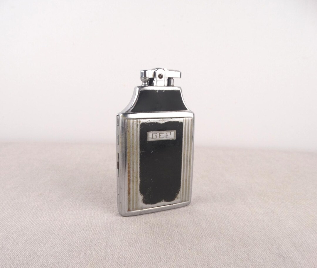 camel cigarette lamp Vintage Camel Cigarette Advertisement / Lamp. sold at auction on 10th July