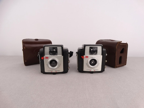 Ancien appareil Photo Kodak brownie starlet camera + Etui d'origine
