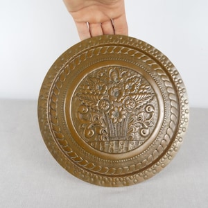 Vintage Hanging Copper Plate, Copper Wall Plate, Copper Dish, Decorative Copper Tray, Embossed Copper Plate, Hammered Copper Plaque,