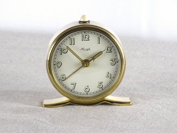Antike Kienzle Uhr, Wecker, deutsche Uhr, Schreibtisch Uhr, alte Uhr,  Metalluhr, Tischuhr, mechanische Uhr, Regal Uhr, Kienzle -  Österreich