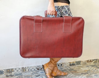 Vintage Bordeaux Faux Leather Suitcase, Travel Luggage, 1980s Valise