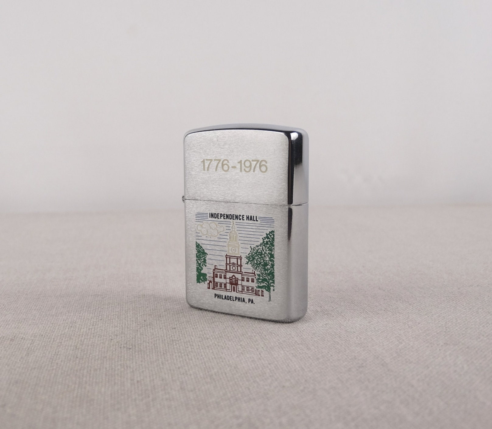 R? hall ZIPPO